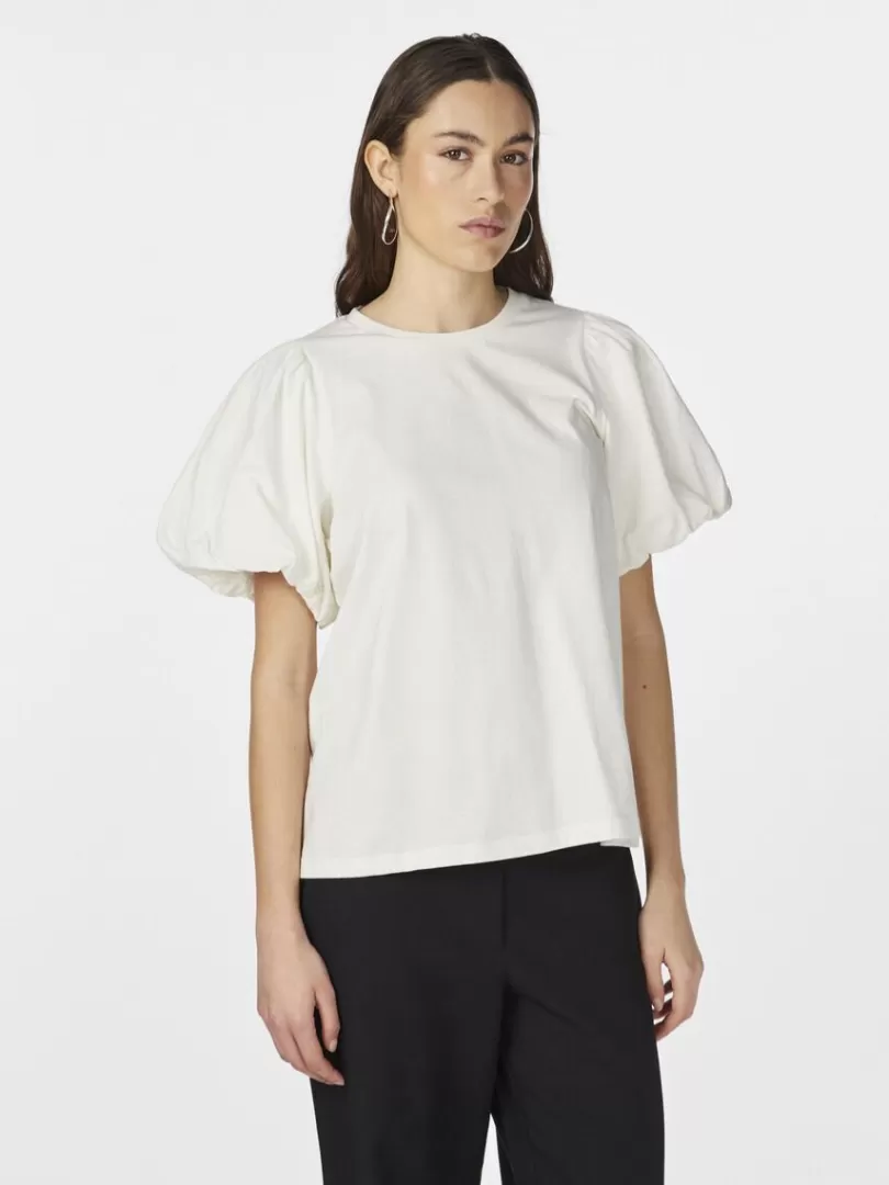 Tops & T-Shirts>Yas BLOON SHORT SLEEVED TOP StarWhite