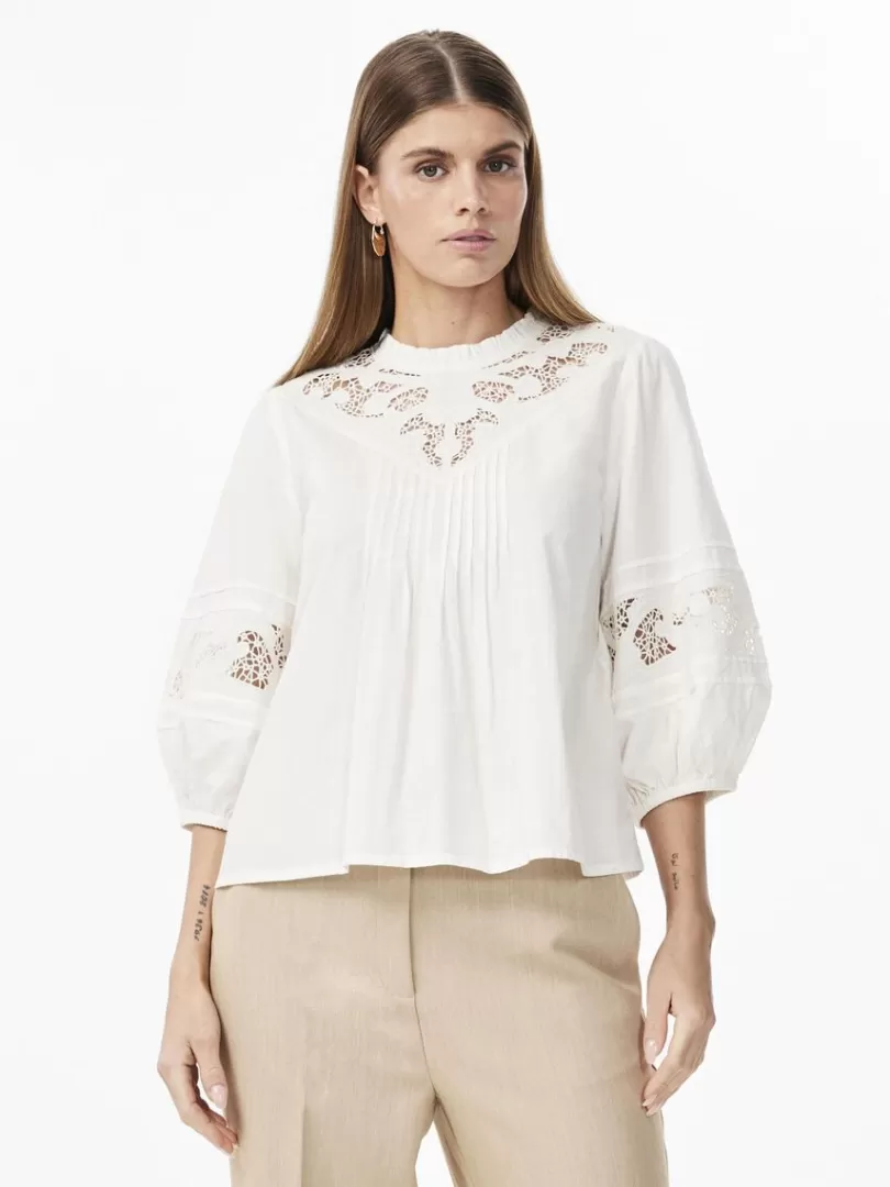 Tops & T-Shirts>Yas MELLE TOP StarWhite