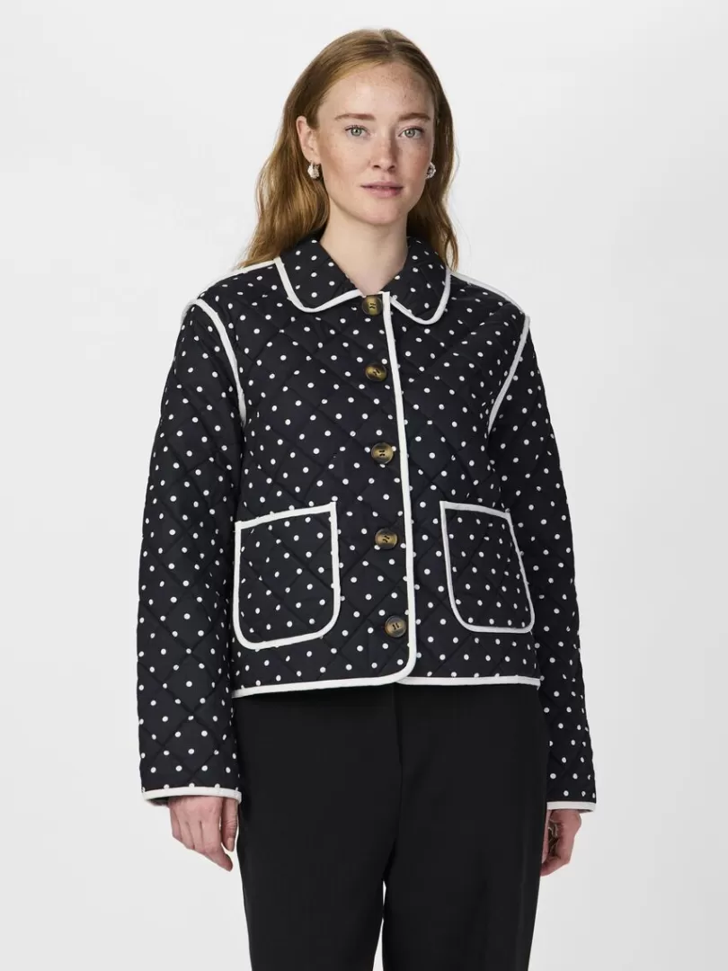 Outerwear>Yas RINNA QUILTED JACKET Black